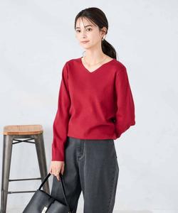 Красивый трикотажный свитер с V-образным вырезом и пышными рукавами Avv, цвет Red