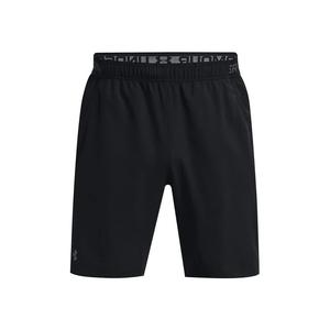 Под доспехами исчезают тканые штаны и шорты Under Armour, черный