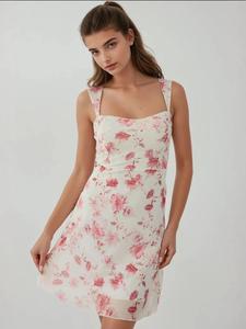 Платье Hiccup, белый