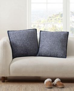 Набор из двух классических декоративных подушек UGG Fluff, 20 x 20 дюймов UGG, Ocean