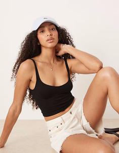 Бесшовный укороченный топ Free People meg черного цвета