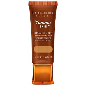Успокаивающая сыворотка для кожи Yummy Skin Soothing Serum Skin Tint Foundation с пептидами и церамидами Danessa Myricks Beauty, 1.58 oz /45 mL, 10