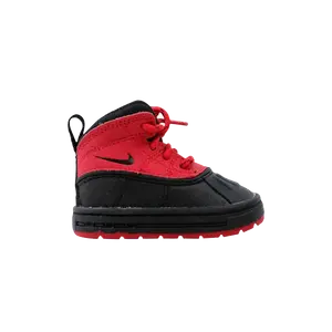 Кроссовки Nike Woodside 2 High TD 'Distance Red', красный