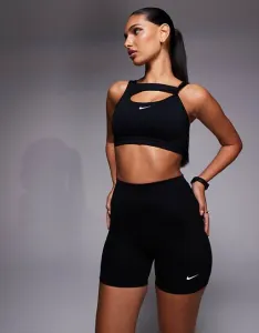 Черные леггинсы Nike One Training Dri-FIT длиной 5 дюймов