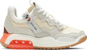 Кроссовки Wmns Jordan MA2 Future Beginnings, кремовый
