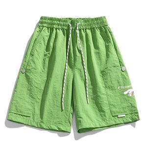 Шорты повседневные Unisex CINNAMOROLL Yugui Dog Sanrio, зеленый