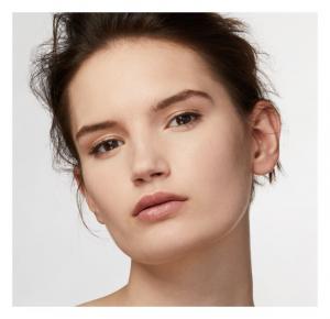 Тональный крем повышенной стойкости SPF 10 Estée Lauder Double Wear Stay-in-Place, оттенок 1N1 Ivory Nude 30 мл