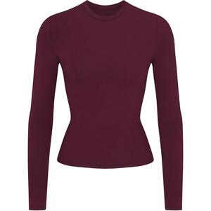 Футболка SKIMS женская DEEP BERRY тёмно-ягодного красного цвета