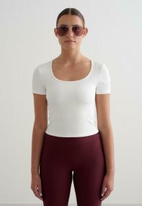 Футболка aim’n PERFORMANCE SHORT SLEEVE, White