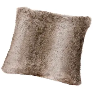 Подушка Kodiakbär с имитацией меха, наволочка с перьевым наполнителем, 1 шт. Gözze, Grau/braun + Felloptik