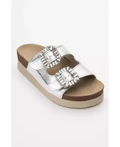 Сандалии-слипоны Polacca из кожи (женские) Forever & Always Shoes, серебряный