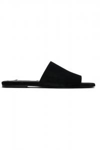 Босоножки-банджо из велюра и кожи Toteme, черный