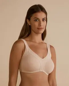 Редукционный бюстгальтер без косточек, выполнен из хлопка Naturana, натуральный