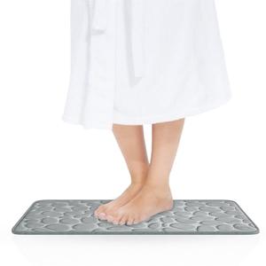 Коврик для ванной нескользящий с пеной с эффектом памяти  Intirilife, серый