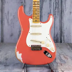 Fender Custom Shop Limited 1956 Stratocaster Heavy Relic, выцветший стареющий цвет Таитянская коралловая