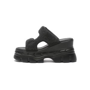 Шлепанцы и сланцы DAPHNE Slide Slippers Women's