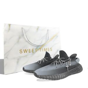 Кроссовки Yeezy Boost 350 V2 Lifestyle унисекс с низким верхом серый Adidas Originals