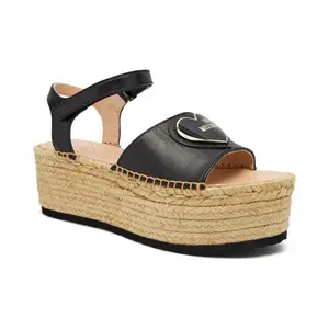 Босоножки из телячьей кожи Love Moschino, черный