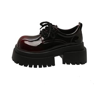 Yue Elsa Женские повседневные туфли Red, цвет Red