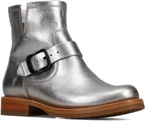 Женские ботильоны Frye Veronica 5 ¾” - из цельнозерновой кожи с эффектом потертости, с фурнитурой из антикварного металла и резиновой подошвой, конструкция с настоящим креплением подошвы, Silver - Austin Flex