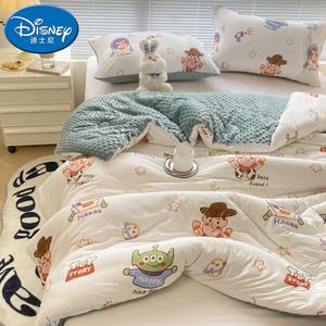 Disney Одеяло 120х150 см, наполнитель из соевого волокна, вес 2 кг, ткань класса А, цвет Bausch Light Year