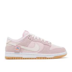 Кроссовки Nike Wmns Dunk Low 'Teddy Bear - Light Soft Pink', розовый