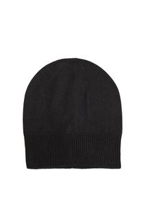 s.Oliver Шапка в черном цвете