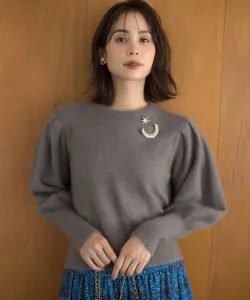 Вязаный свитер с пышными рукавами из пушистого меха Suite L, цвет Cocoa Brown [030]