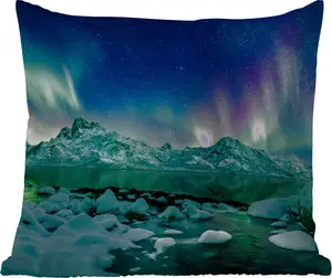 Подушка для улицы - Море - Лед - Северное сияние - Зима - Природа - 60 x 60 см - Устойчива к погодным условиям - Подушка для отдыха - Декоративная подушка - Подушка для сна MuchoWow