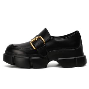 He Jinchang Лоферы женские черные