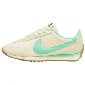 Nike Женские повседневные кроссовки Pacific Abrasion Resistant Low Top бежево-зеленого цвета