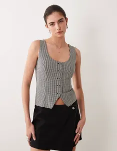 Жилет в мелкую клетку с круглым вырезом Abercrombie & Fitch