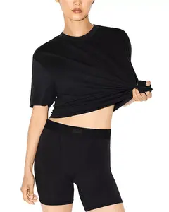 Футболка бойфренда Skims, черный