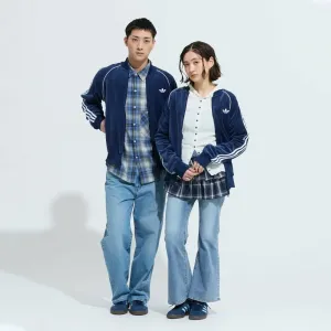 Спортивная футболка adidas SST Adicolor Velour