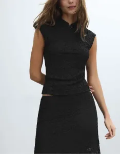 Черная футболка в стиле ципао с кружевным воротником Stradivarius