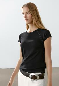Базовая футболка SHORT SLEEVE WITH CONTRAST SEAMS Massimo Dutti, черный