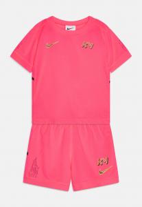 Спортивная футболка KYLIAN MBAPPÈ UNISEX SET Nike Performance, фуксия