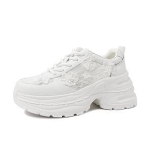 CAMEIDO Женские белые кроссовки с нескользящей подошвой и массивным верхом
