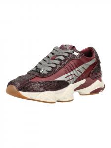 Кроссовки вишневого цвета Steve Madden