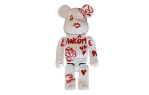 BE@RBRICK Lancome Trendy Figures White 70cm