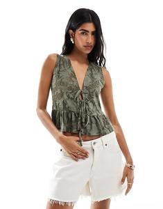 Кружевной топ без рукавов Miss Selfridge с завязками спереди цвета хаки
