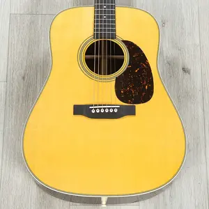 Акустическая гитара Martin Standard Series D-28 Dreadnought, задняя часть и обечайки из палисандра, тонировка старения из ели