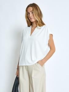 Футболка в ломаном белом цвете minus