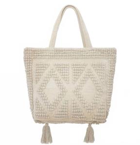 Сумка Ibiza Tassel Tote в цвете слоновая кость Guadalupe Design