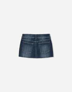 Джинсовая мини-юбка Bershka синего цвета