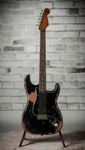 Fender Custom Shop ’61 Strat HSS - Черный Super Heavy Relic