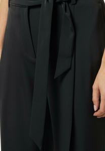 Брюки MIT BINDEGÜRTEL comma, черный