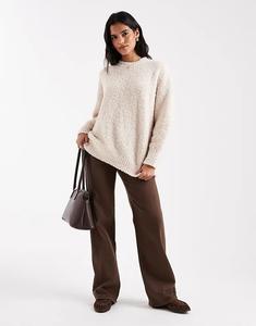 Джемпер свободного кроя ASOS DESIGN из букле с закругленным подолом овсяного цвета