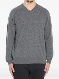 Свитер Rod в рубчик с V-образным вырезом The Row, серый