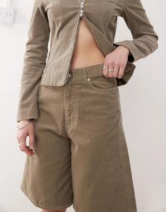 Коричневые вельветовые бриджи Weekday Astro coord с широким кроем